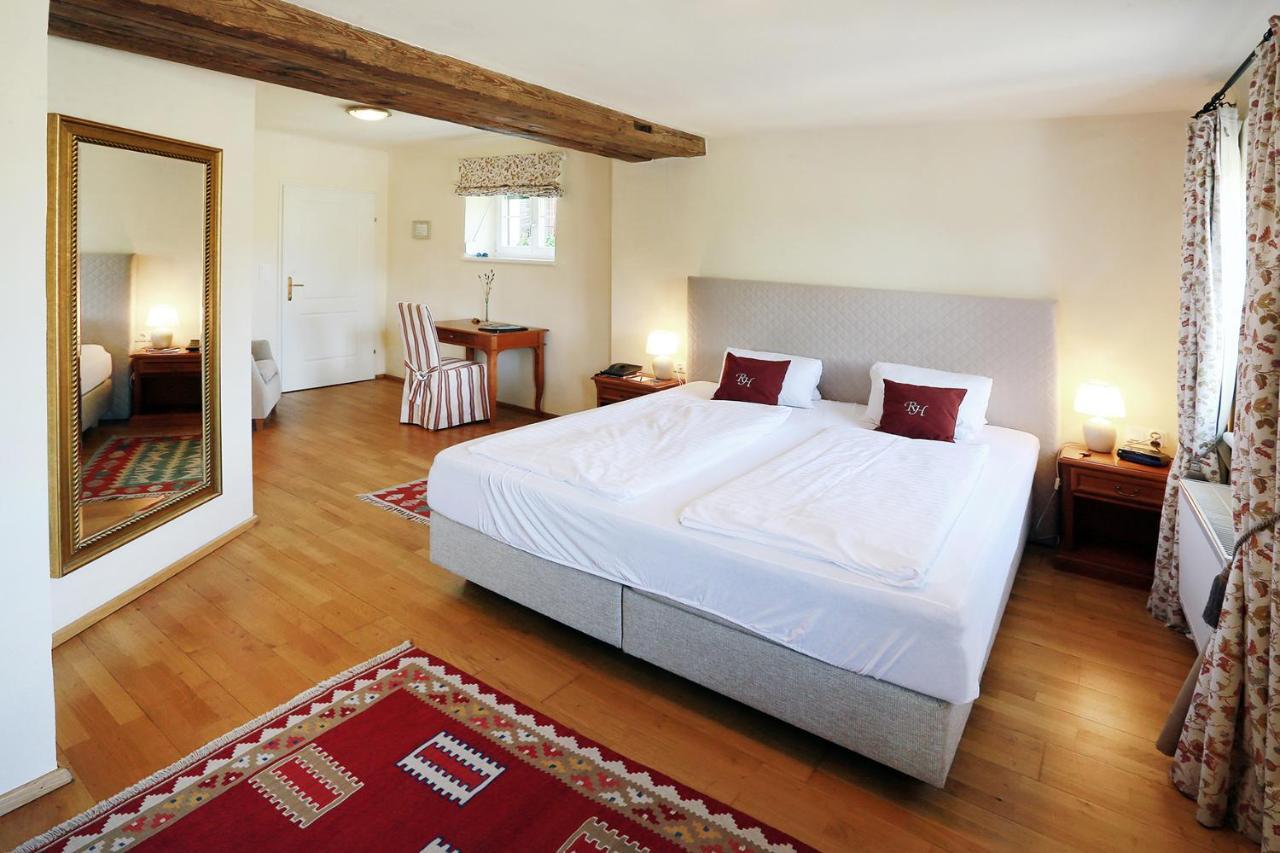 Renaissancehotel Raffelsberger Hof B&B Weissenkirchen in der Wachau Esterno foto