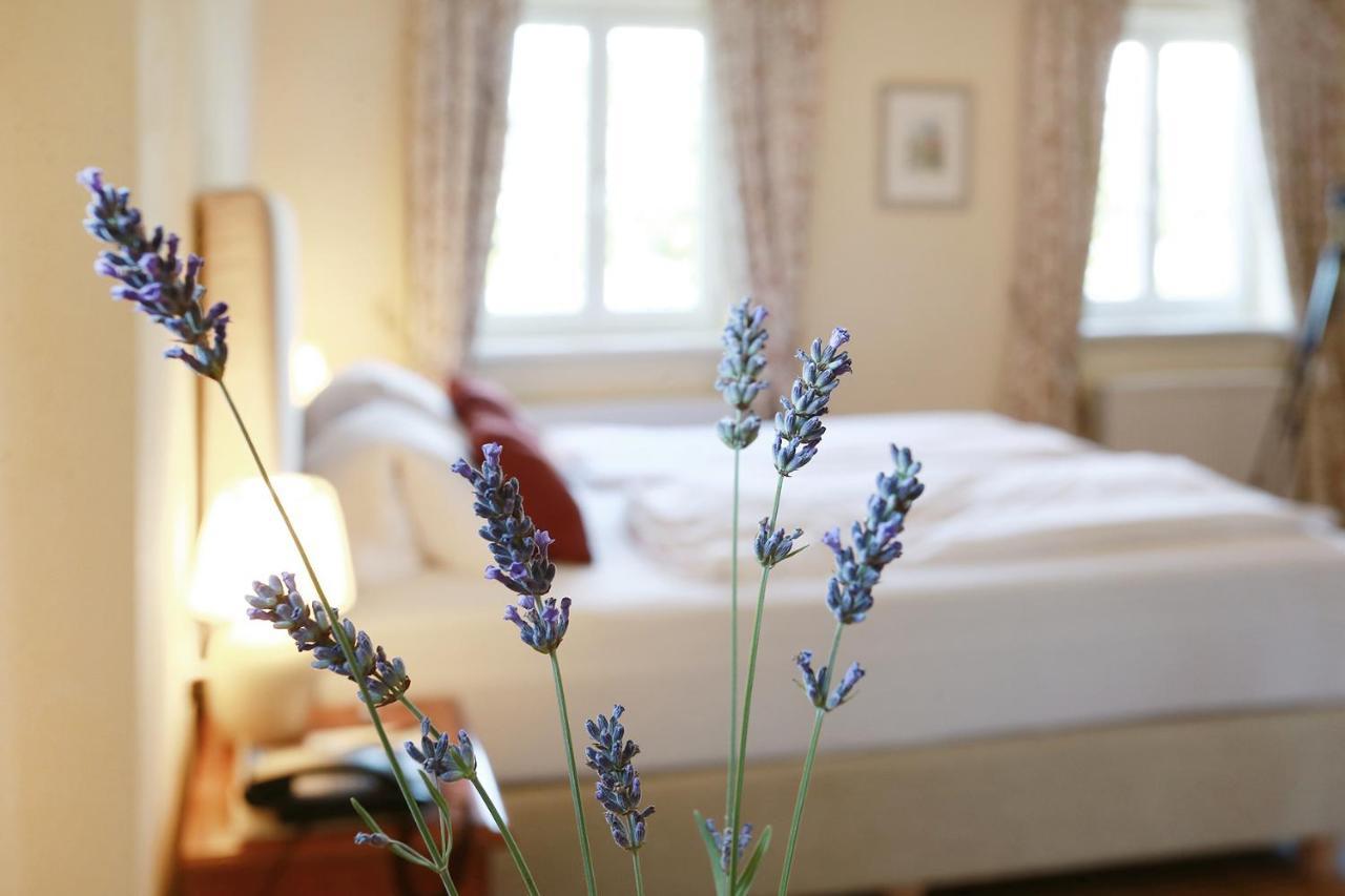 Renaissancehotel Raffelsberger Hof B&B Weissenkirchen in der Wachau Esterno foto