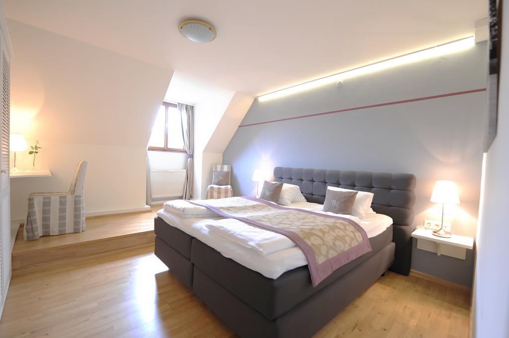 Renaissancehotel Raffelsberger Hof B&B Weissenkirchen in der Wachau Esterno foto
