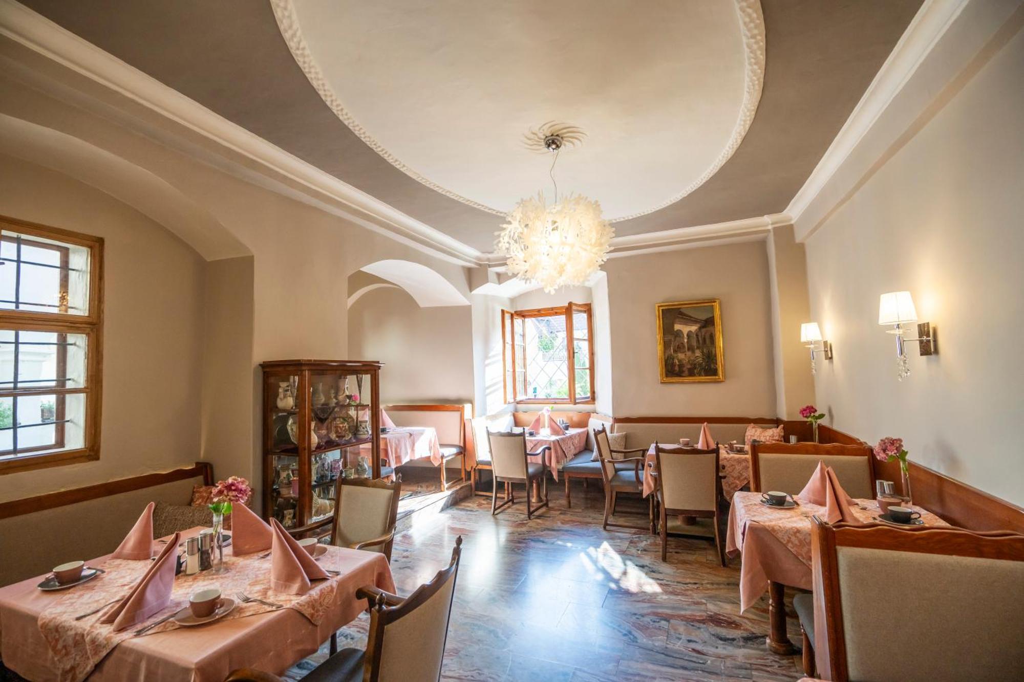Renaissancehotel Raffelsberger Hof B&B Weissenkirchen in der Wachau Esterno foto