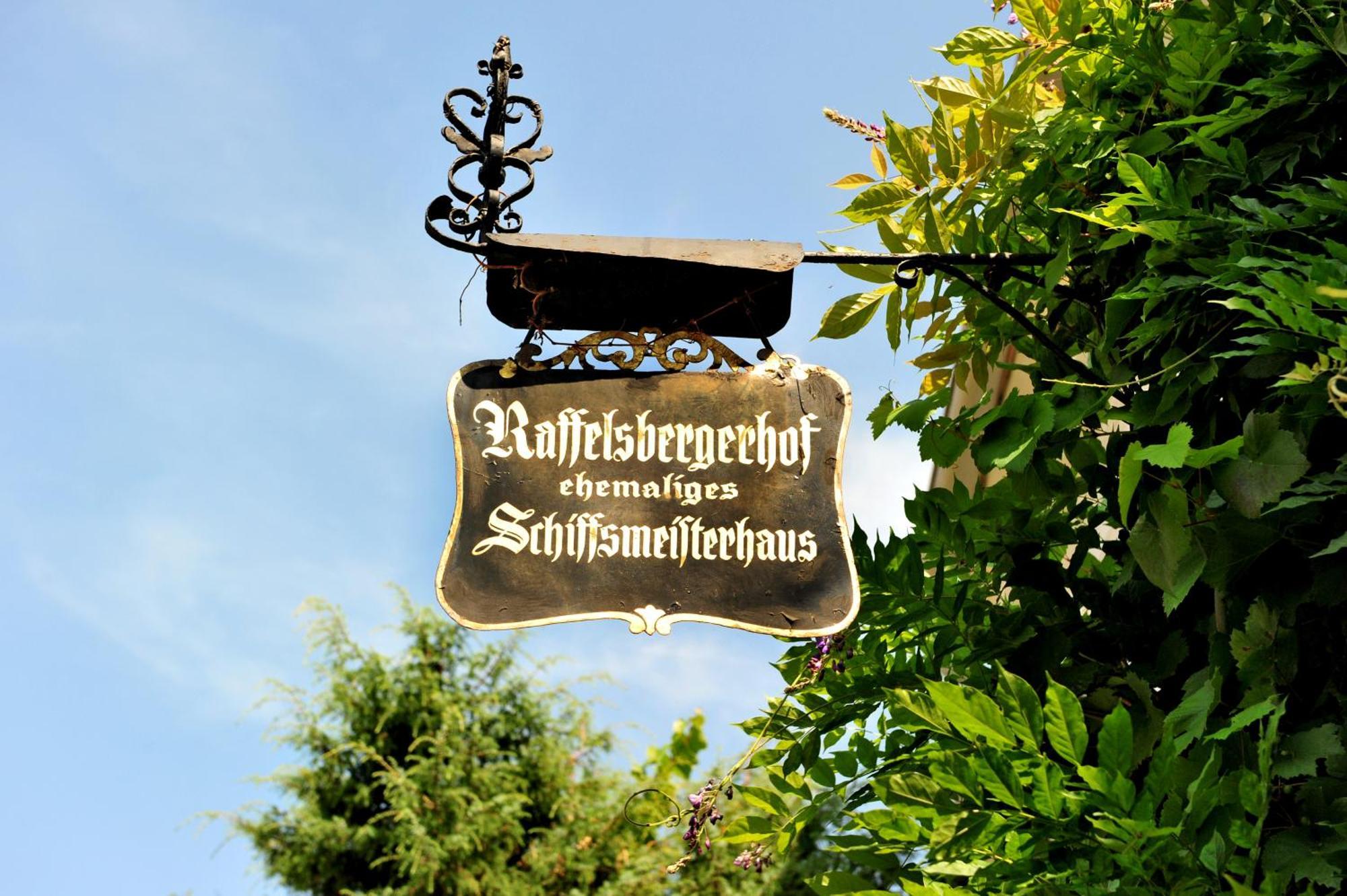 Renaissancehotel Raffelsberger Hof B&B Weissenkirchen in der Wachau Esterno foto